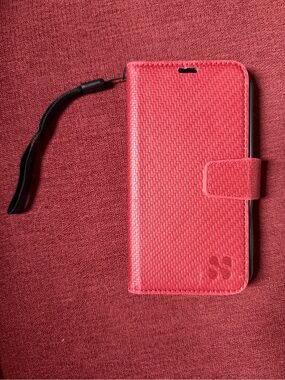SafeSleeve detachable for iPhone 16 w Wrist Strap; Anti radiation RFID blocking